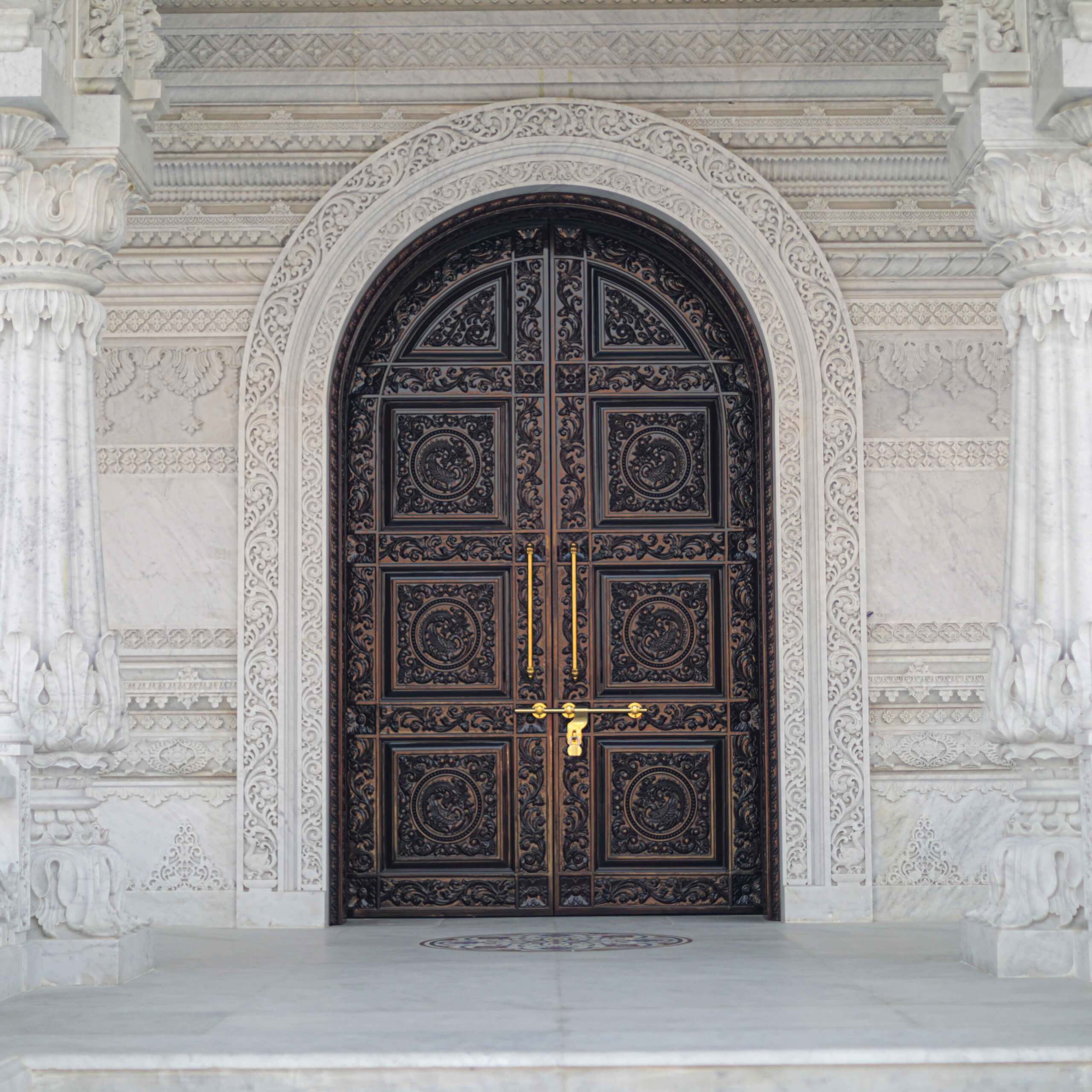 Shri Guru Dham ,picture of entrance 